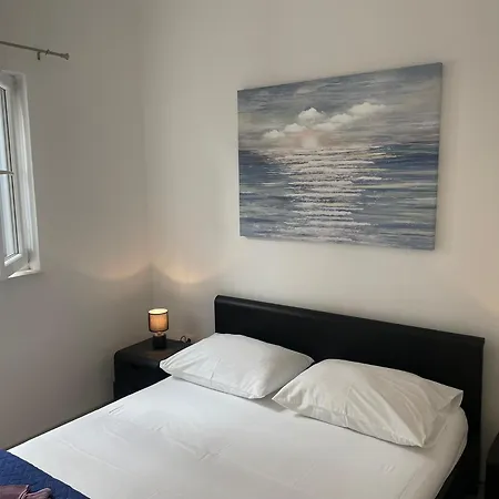 Apartament Niko *